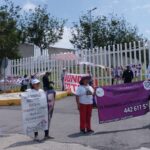 Querétaro niega a Madres Buscadoras el ingreso a Cereso y Semefo; se manifiestan ante la Fiscalía